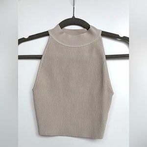 Aritzia Babaton Sculpt Knit Cropped Top